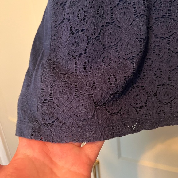 Old Navy lace overlay top - Picture 2 of 6